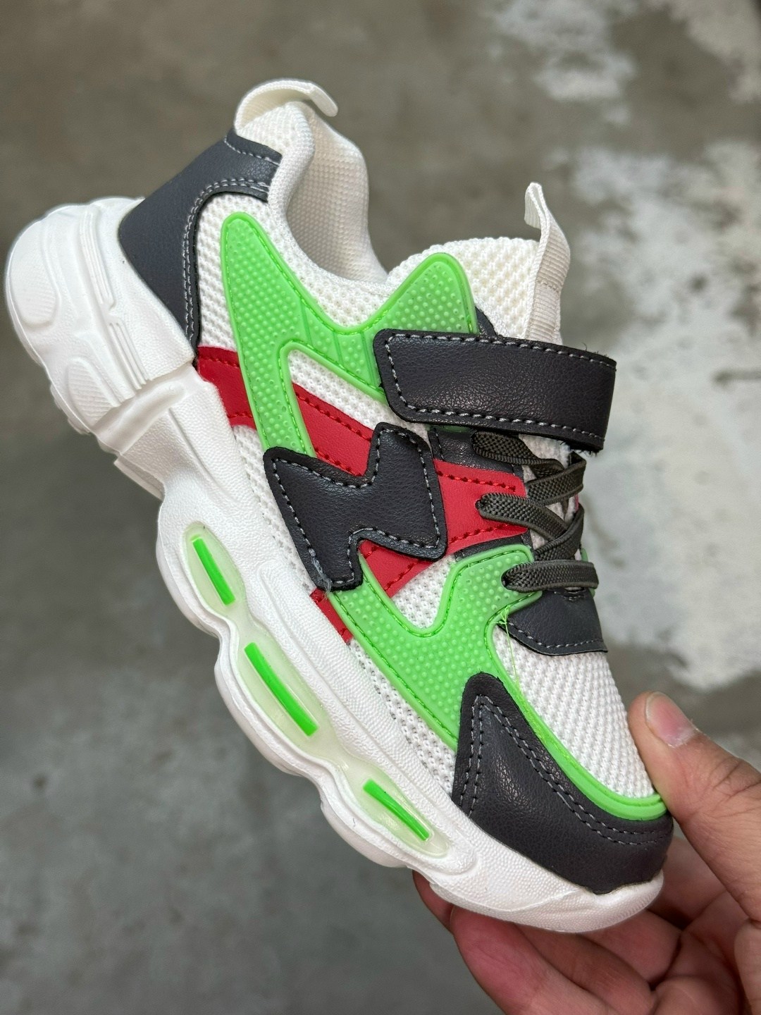 кроссовки,детские кроссовки,,кроссовки мальчику,кроссовка