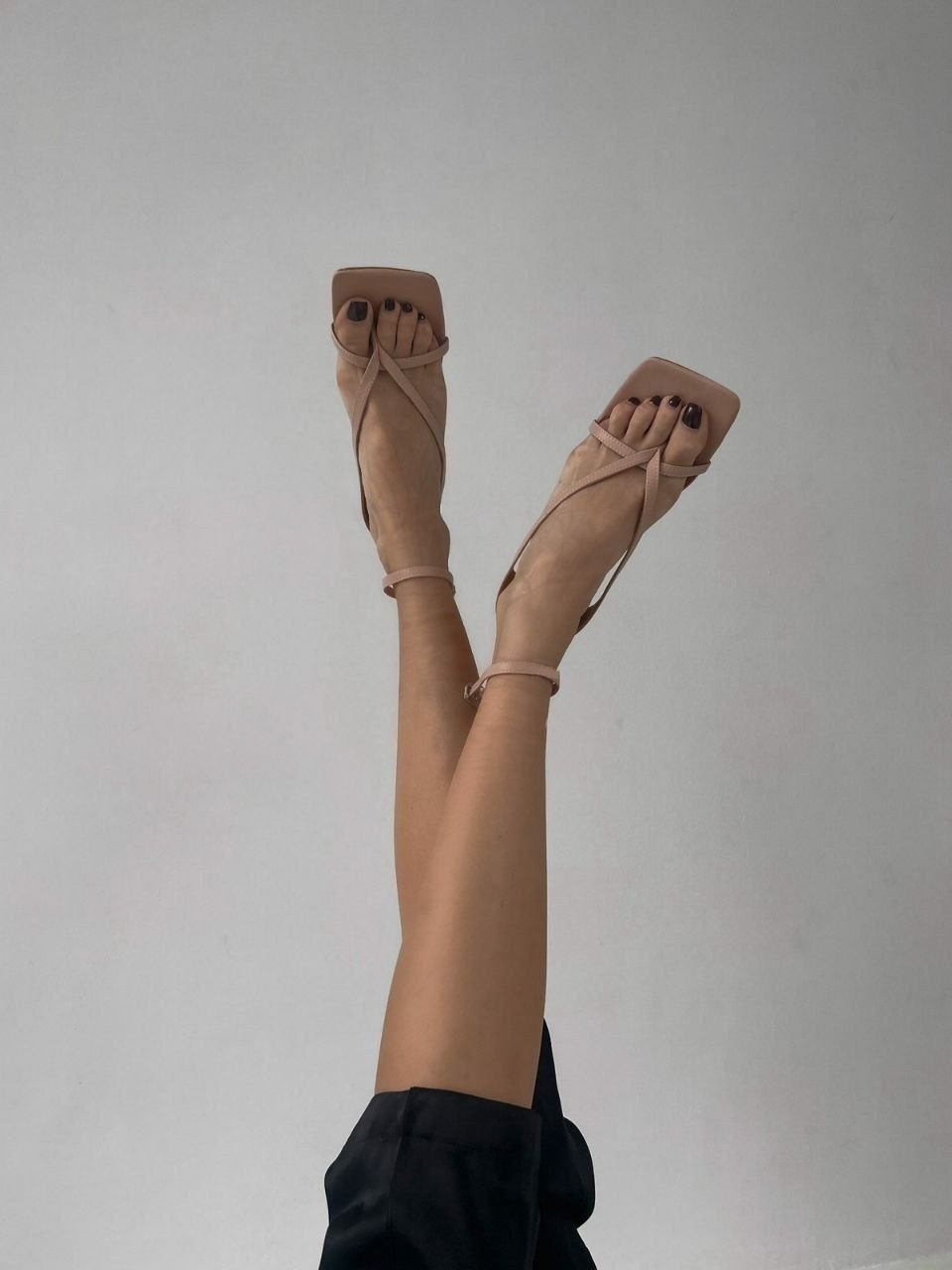 каблуки туфли,alessandra maddoni босоножки,модные босоножки,стильные босоножки,босоножки на каблуках