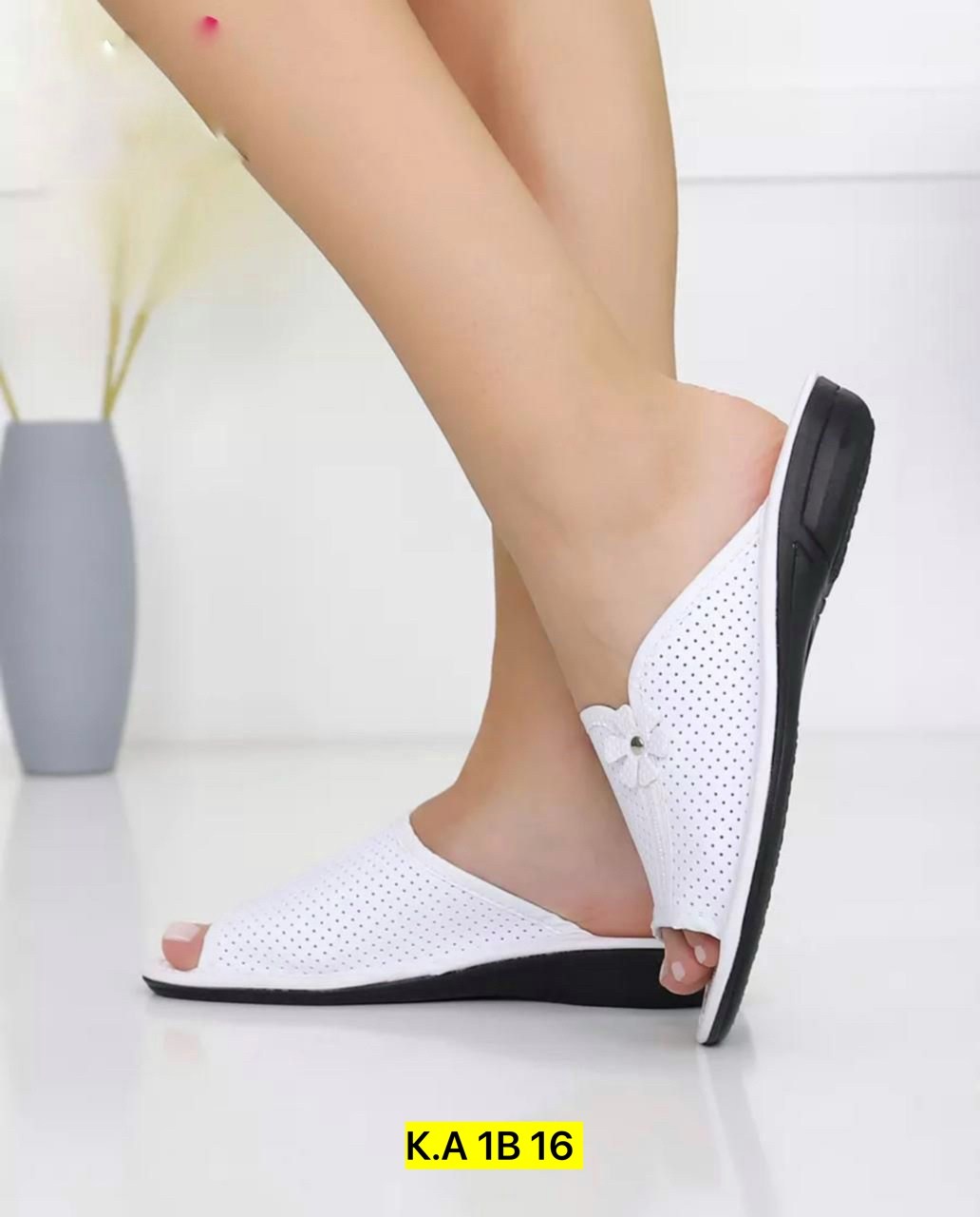 женские тапки,,женские домашние тапочки,сабо медицинские,сабо медицинские кожаные