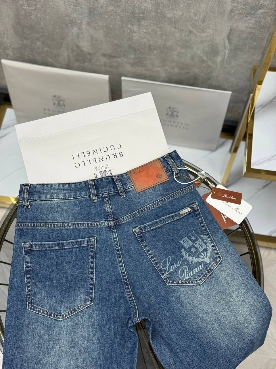 мужские джинсы,стильные джинсы,джинсы,штаны джинсы,джинсы синее