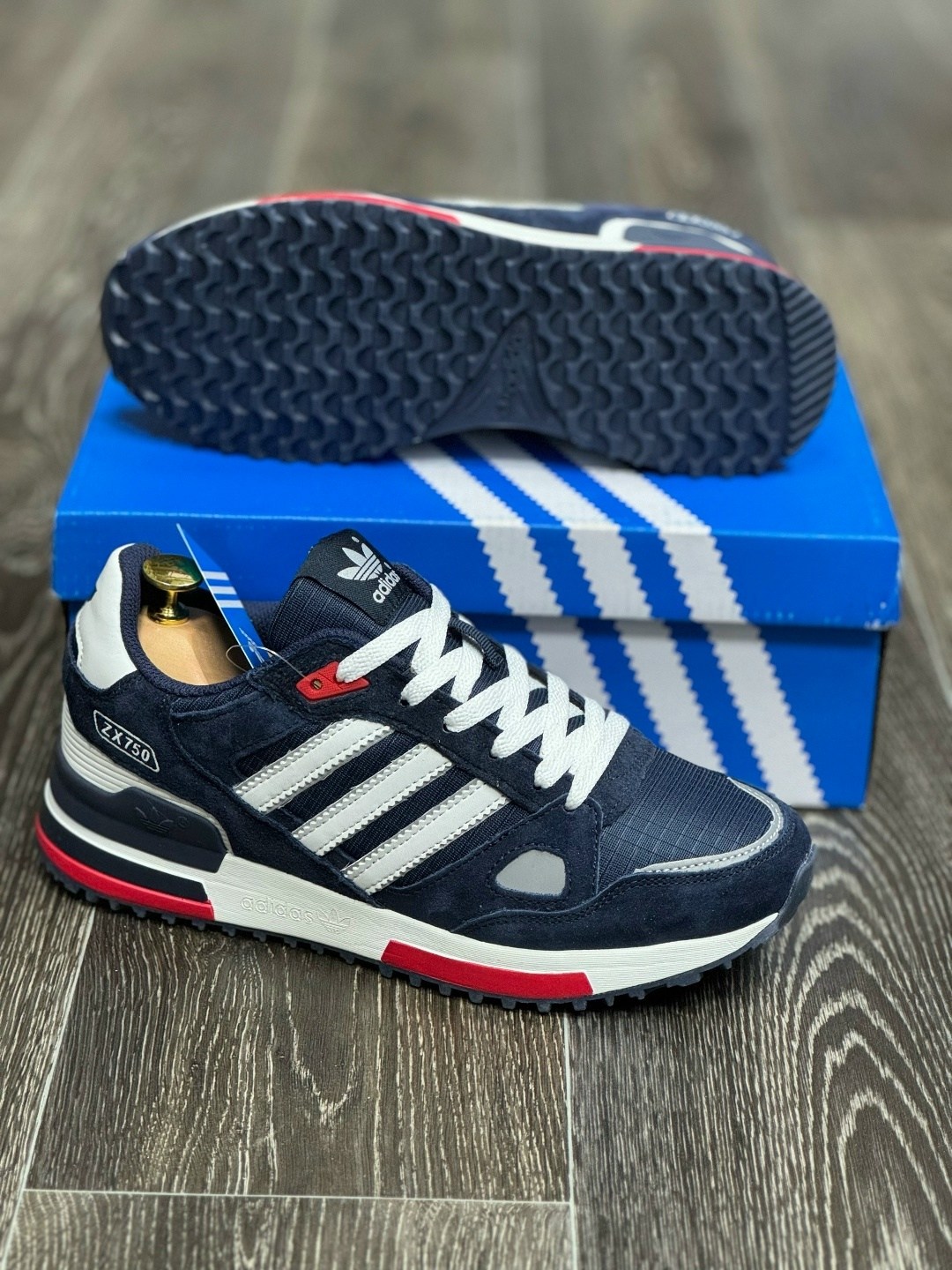 кроссовки адидас мужские zx 750 синие,кроссовки adidas zx 750,кроссовки адидас zx 750,adidas zx 750,кроссовки мужские adidas zx 750