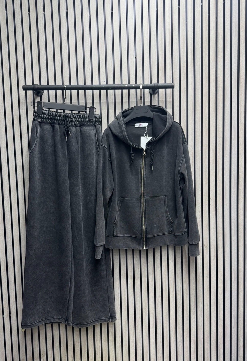 женский спортивный костюм,спортивный костюм,женский костюм,костюм розово,костюм с брюками