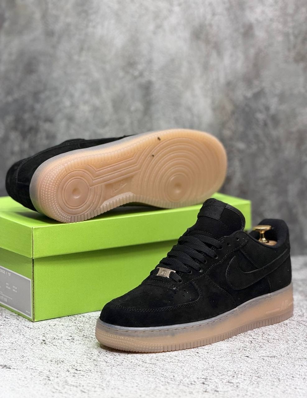 nike air force 1 low black,nike air force 1 07 black,nike air force 1 low black suede,nike air force 1 07,nike air force 1 low black gum