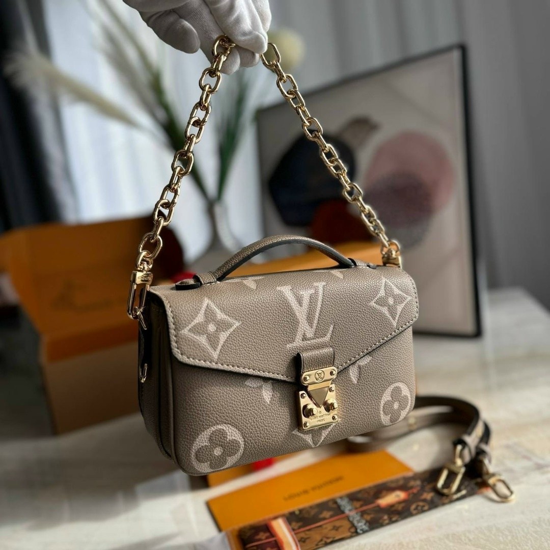 сумка женская louis vuitton,louis vuitton сумка,louis vuitton сумка на плечо,женская сумка на плечо louis vuitton,сумка pochette metis east west louis vuitton