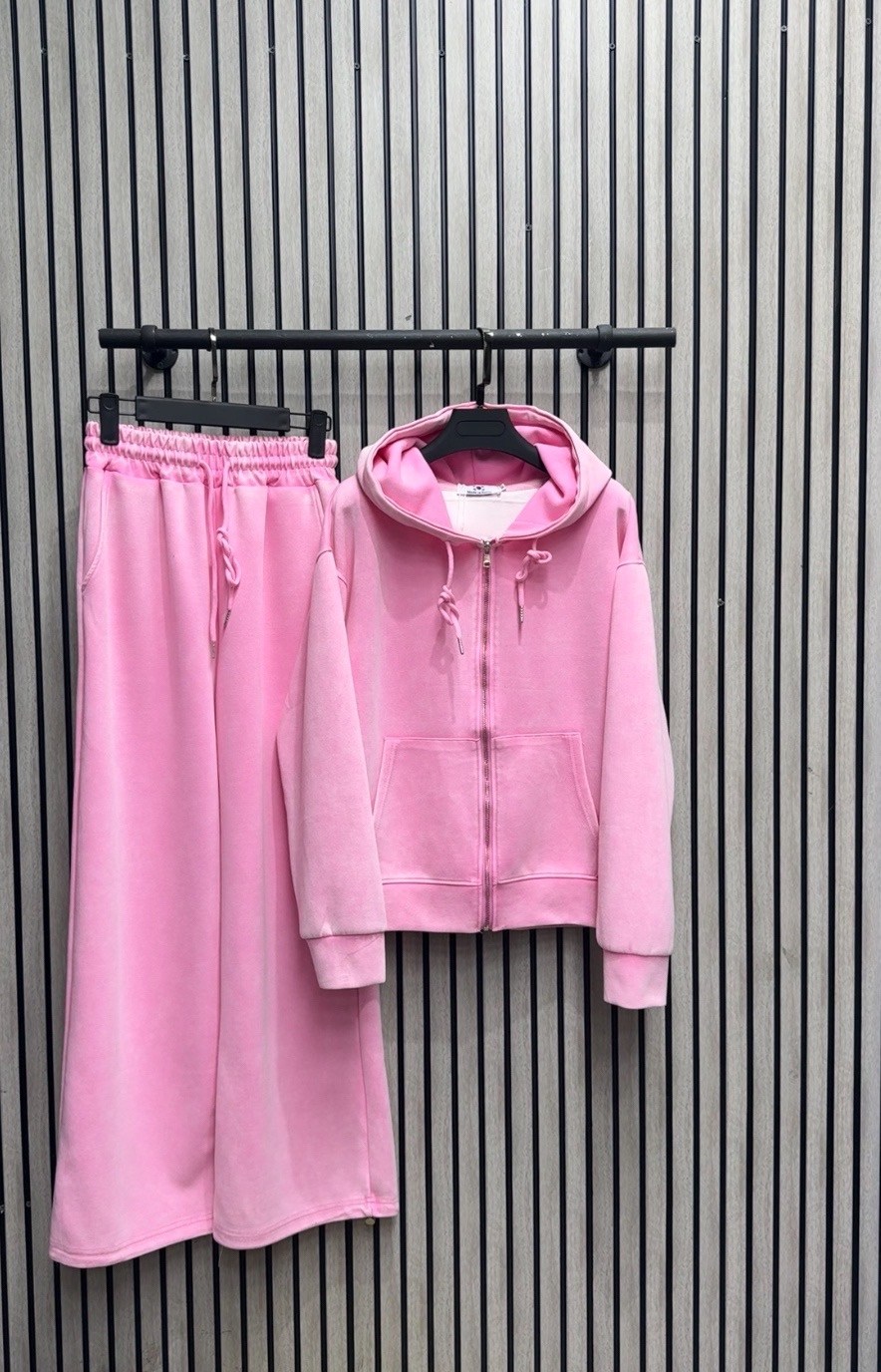женский спортивный костюм,спортивный костюм,женский костюм,костюм розово,костюм с брюками