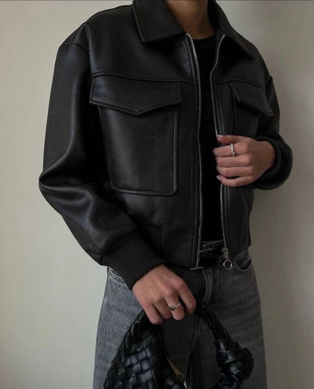 кожаная куртка,женская кожаная куртка,куртка бомбер,оверсайз куртка,косуха куртка