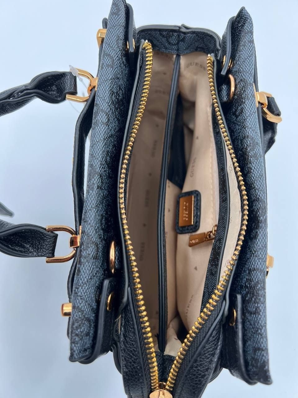 сумка женская guess,guess сумка,сумка guess большая классическая,сумка женская guess новая коллекция,сумка женская guess тоут