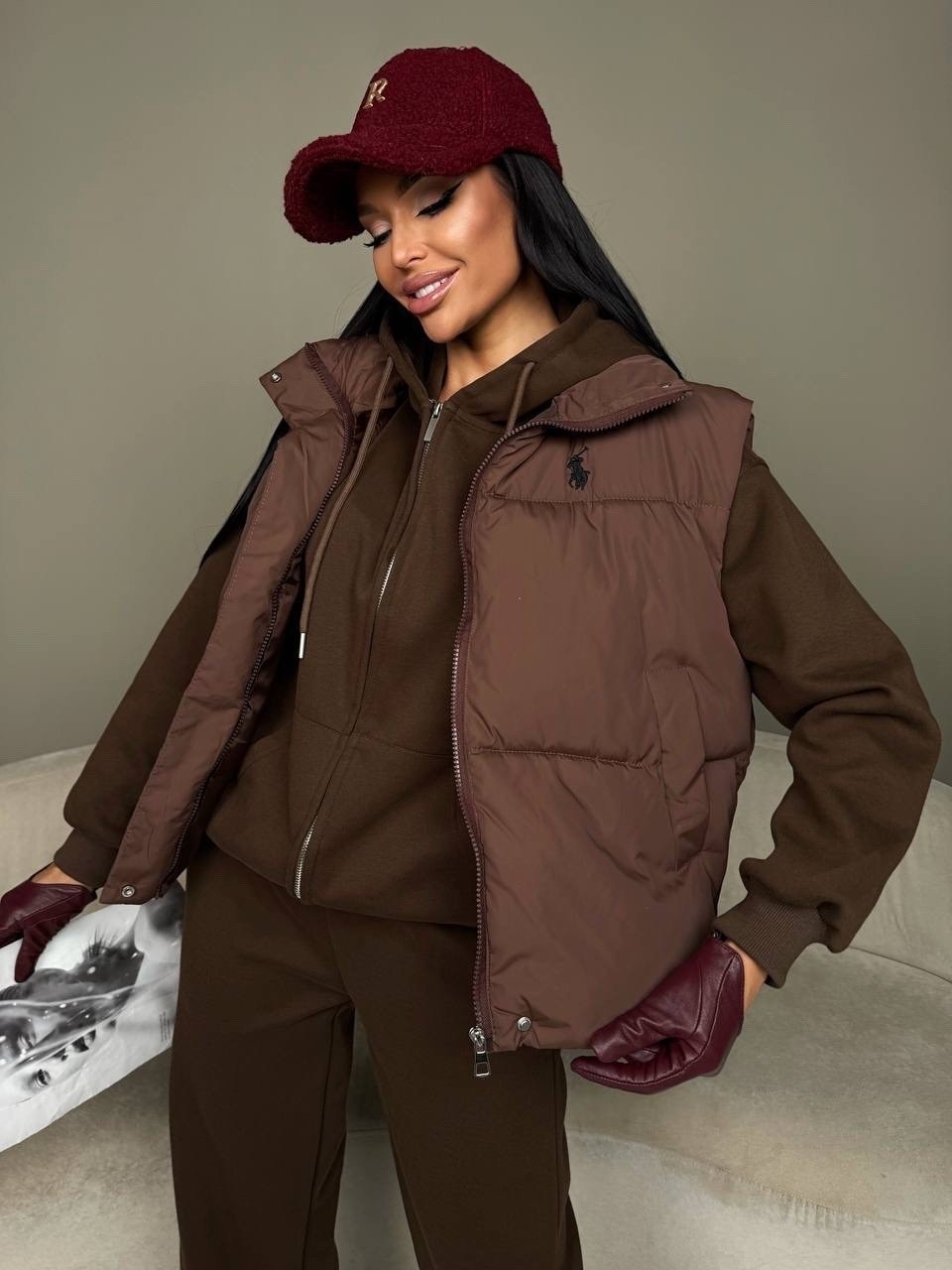 костюм brunello cucinelli тройка,miu miu женский бордовый костюм тройка,костюм тройка женский,костюм бордовый,женский костюм бордовый