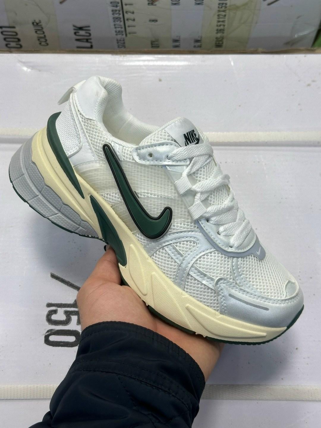 кроссовки nike,кроссовки nike v 2 k run,кроссовки мужские nike,кроссовки,кроссовки мужские женские