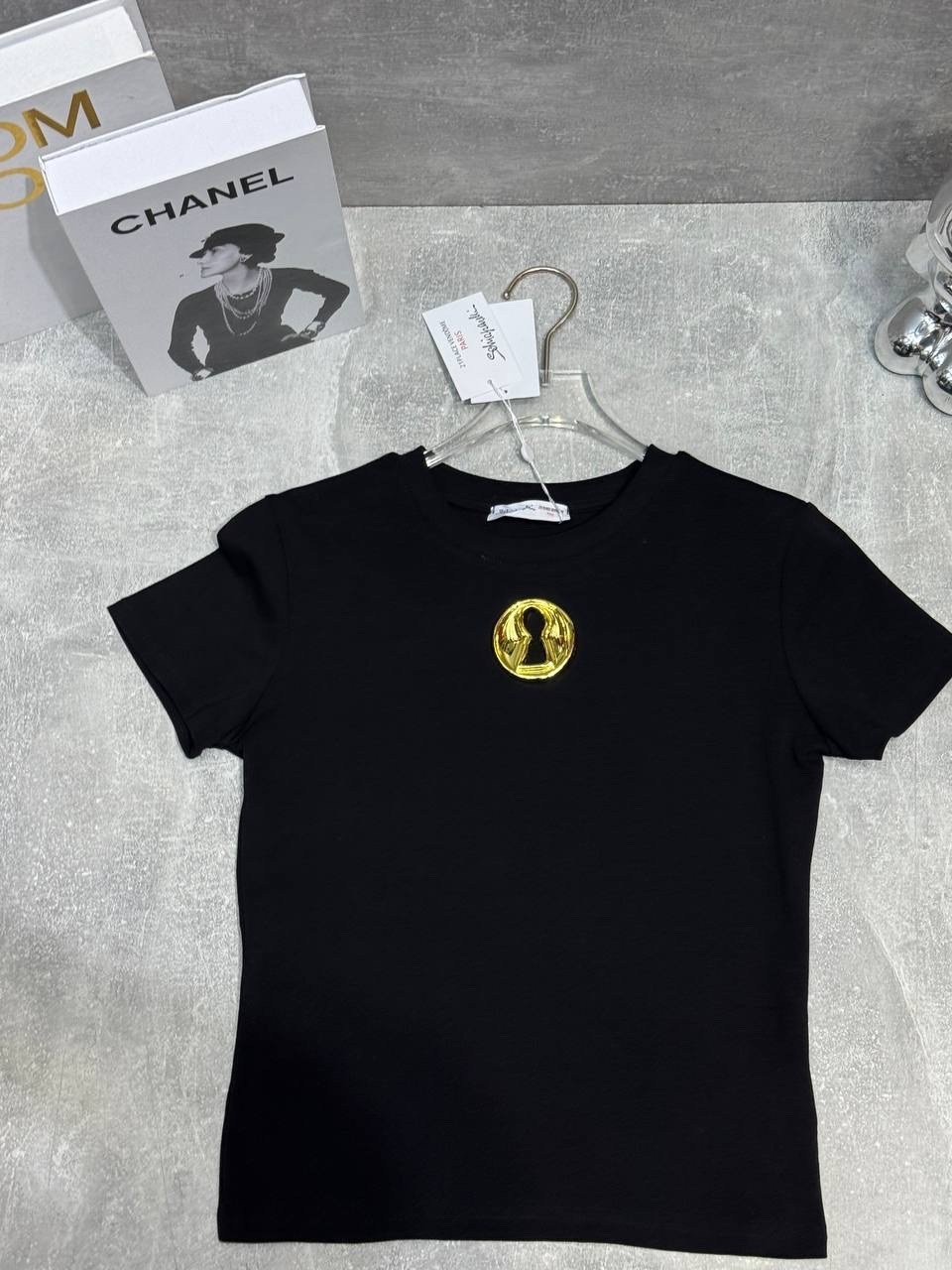 футболка versace jeans couture черный,версаче футболка,футболка,женская футболка,футболка versace черный