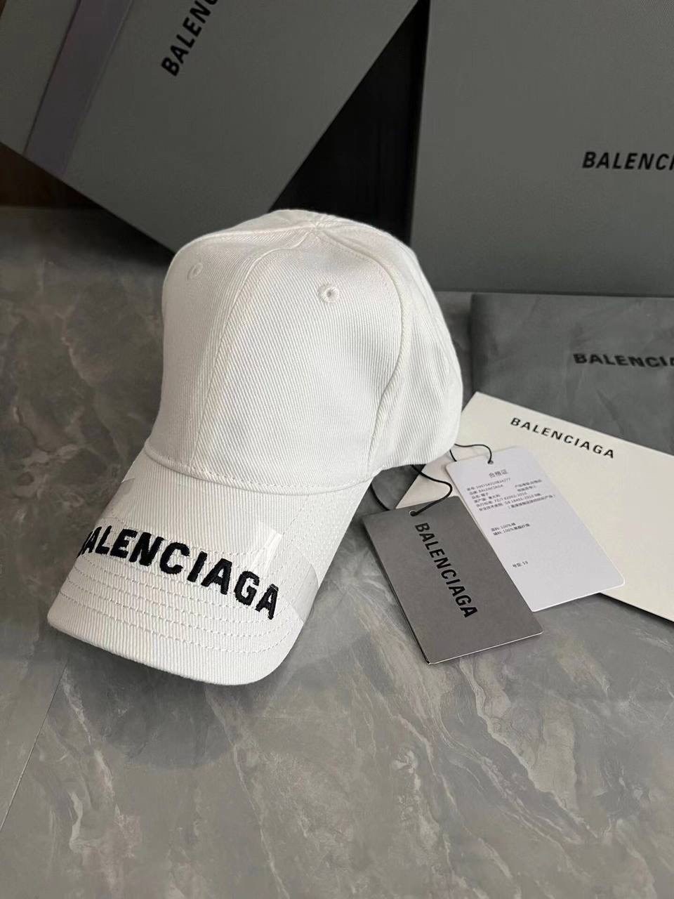 белая кепка баленсиага,кепка баленсиага оригинал,бейсболка balenciaga,бейсболка баленсиага,кепка balenciaga