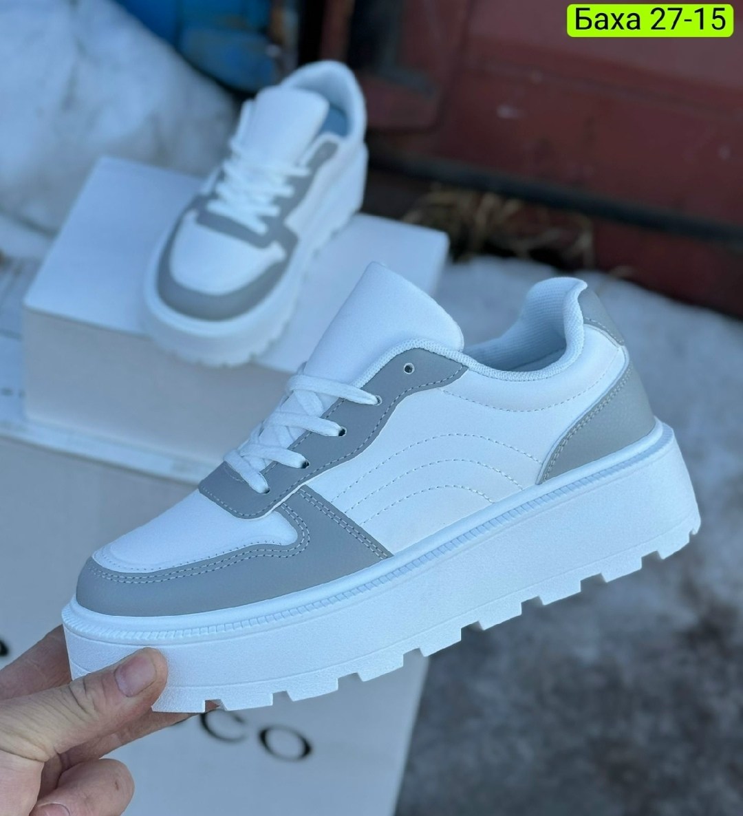 кроссовки женскиe,,кроссовки для женщин,повседневные кроссовки,кроссовки классические