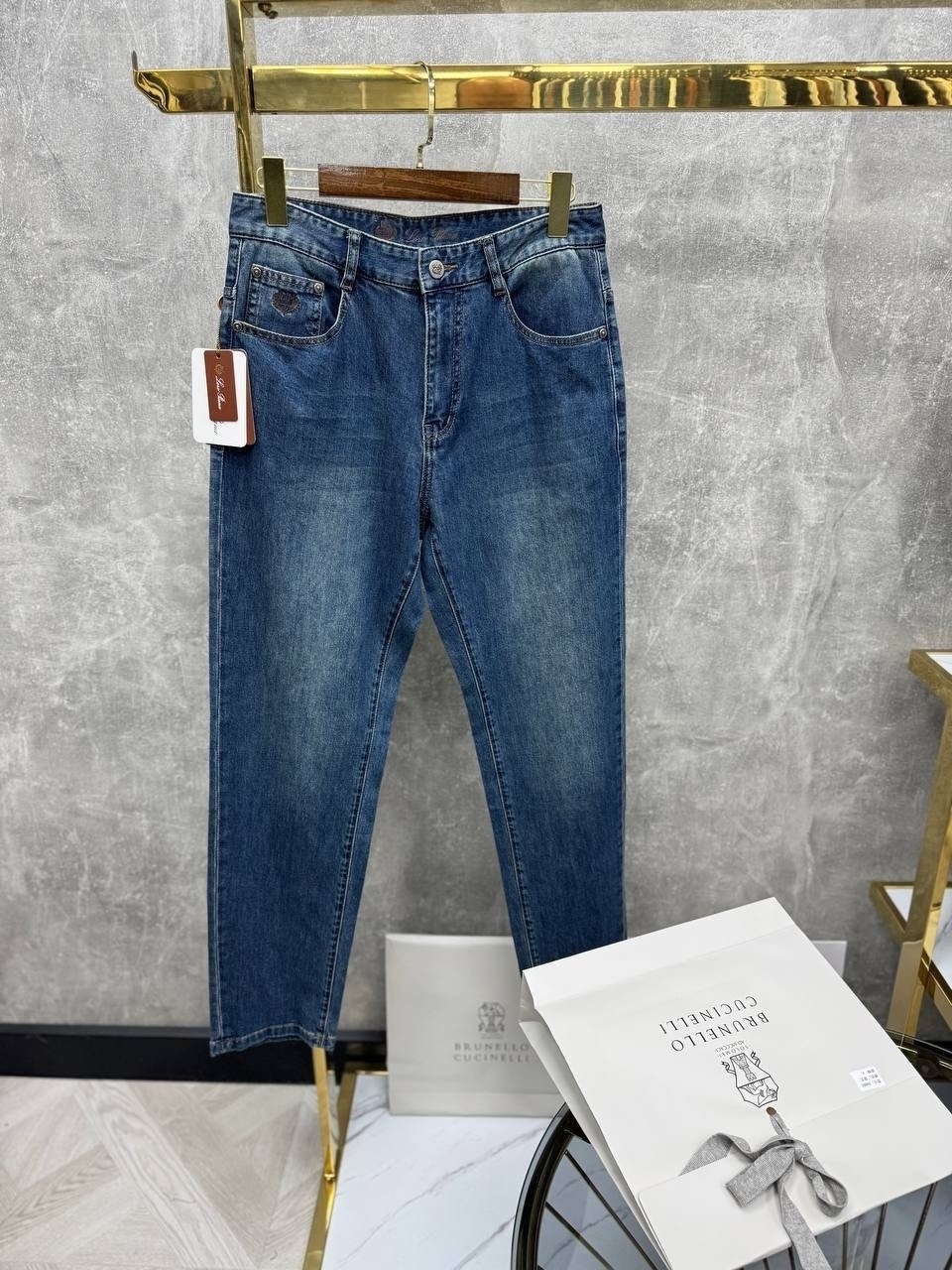 мужские джинсы,стильные джинсы,джинсы,штаны джинсы,джинсы синее