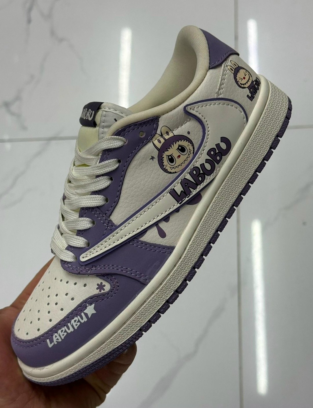 женские кроссовки,nike air jordan 1 low travis scott,кроссовки nike air jordan 1 low x travis scott x labubu,travis scott x air jordan 1 low sail shy pink,кроссовки унисекс