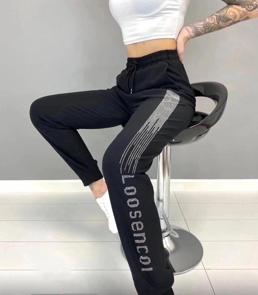 спортивные штаны со стразами,спортивные женские брюки,спортивные штаны зимние утепленные джоггеры,штаны спортивные женские,спортивные штаны джоггеры на резинке со стразами