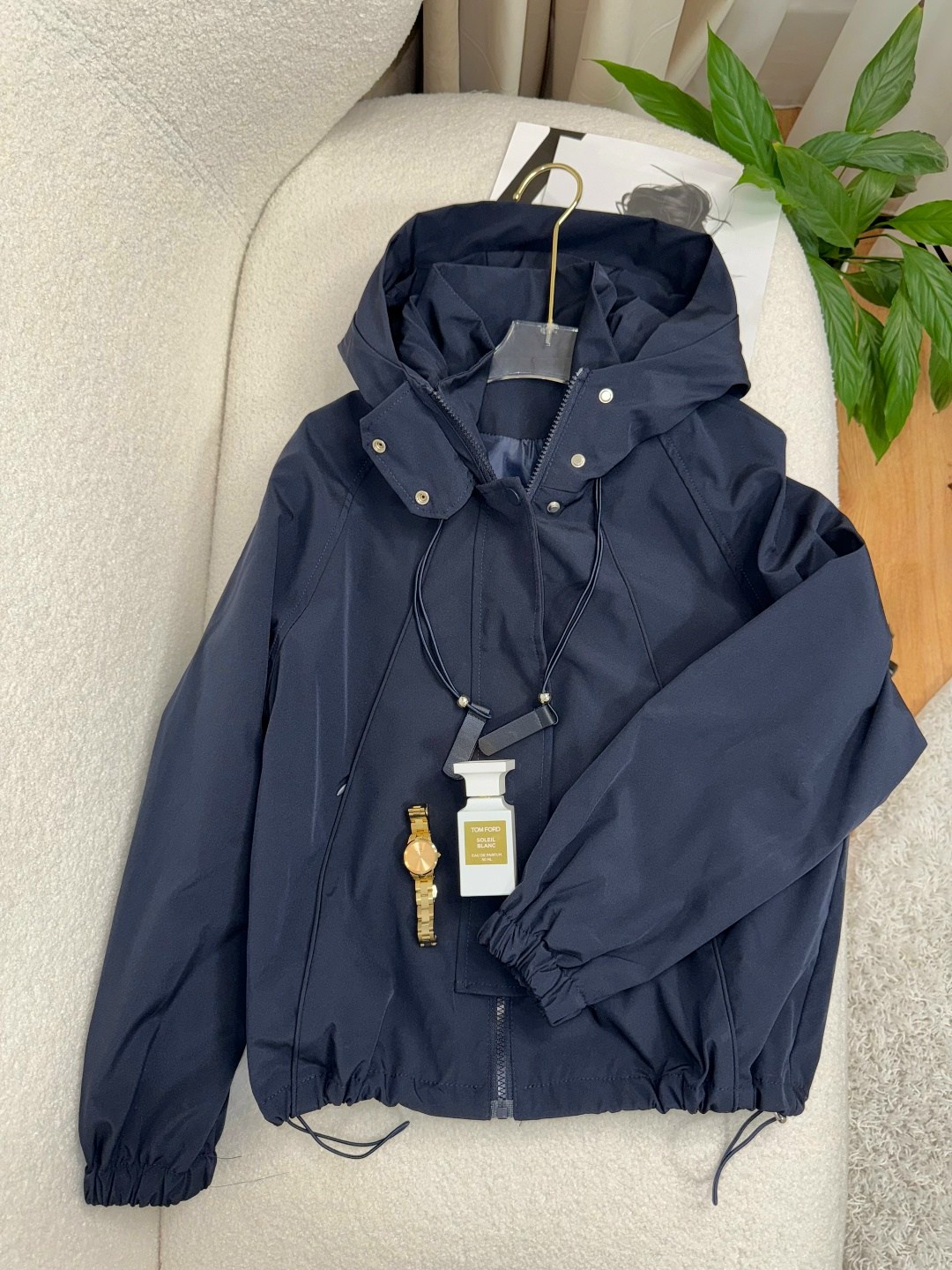 стильная куртка,куртка повседневная,женская куртка,куртка,женская куртка с капюшоном