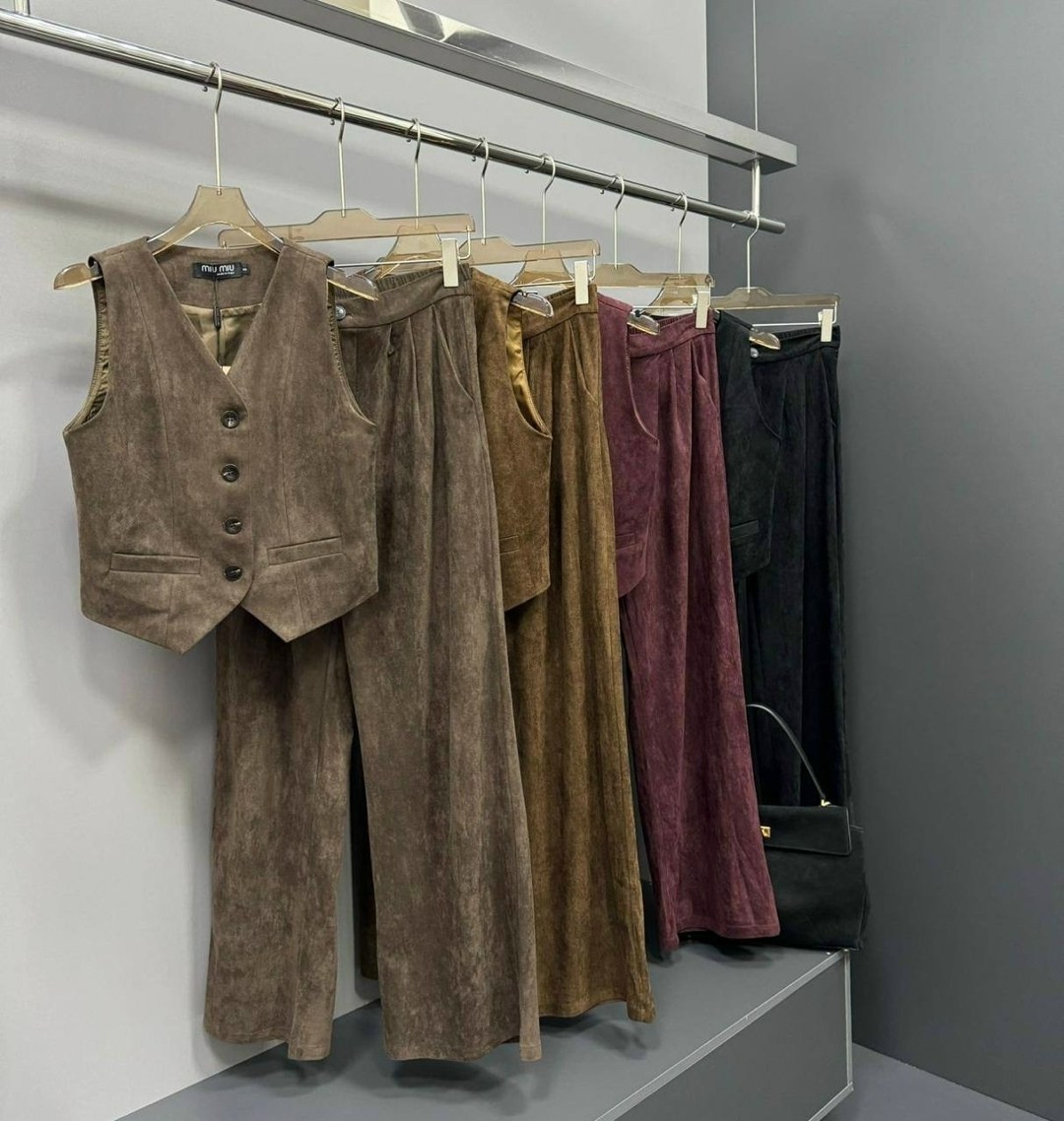 костюм женский брючный с жилеткой,брючный костюм,женский костюм с брюками вельветовый с жилеткой 399brn (коричневый),костюм брючный вельветовый,костюм классический жилет с брюками летний emberens