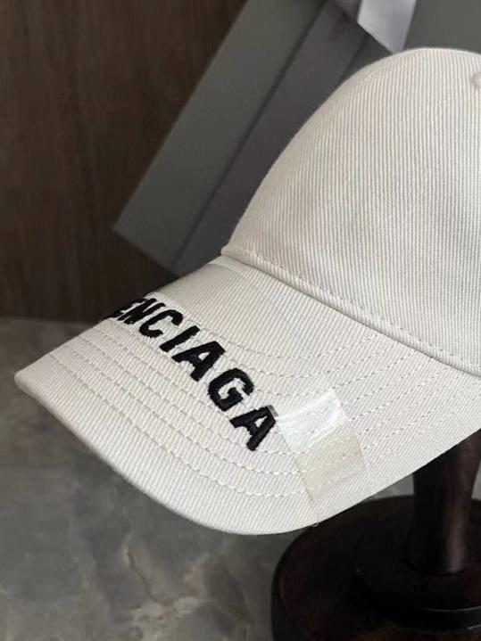 белая кепка баленсиага,кепка баленсиага оригинал,бейсболка balenciaga,бейсболка баленсиага,кепка balenciaga