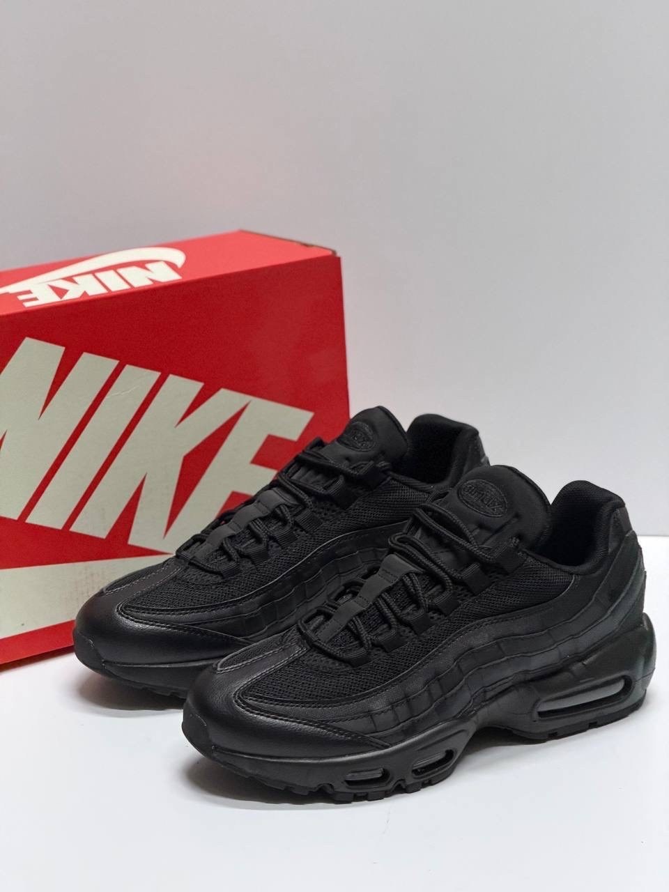 nike air max 95 triple black,nike air max 95 essential triple black,nike air max 95 essential,кроссовки nike air max 95,nike air max 95 black