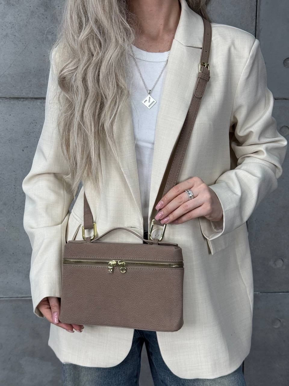 косметичка бархатная,бордовая бархатная сумка grace mini,бордовая сумка,косметичка дольче габбана бархатная,женская сумка