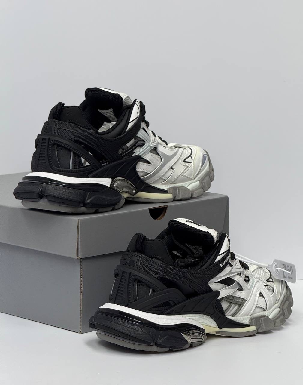 спортивная  в стиле balenciaga track 2.0,кроссовки balenciaga track 2,кроссовки balenciaga track,кроссовки balenciaga,кроссовки balenciaga track мужские