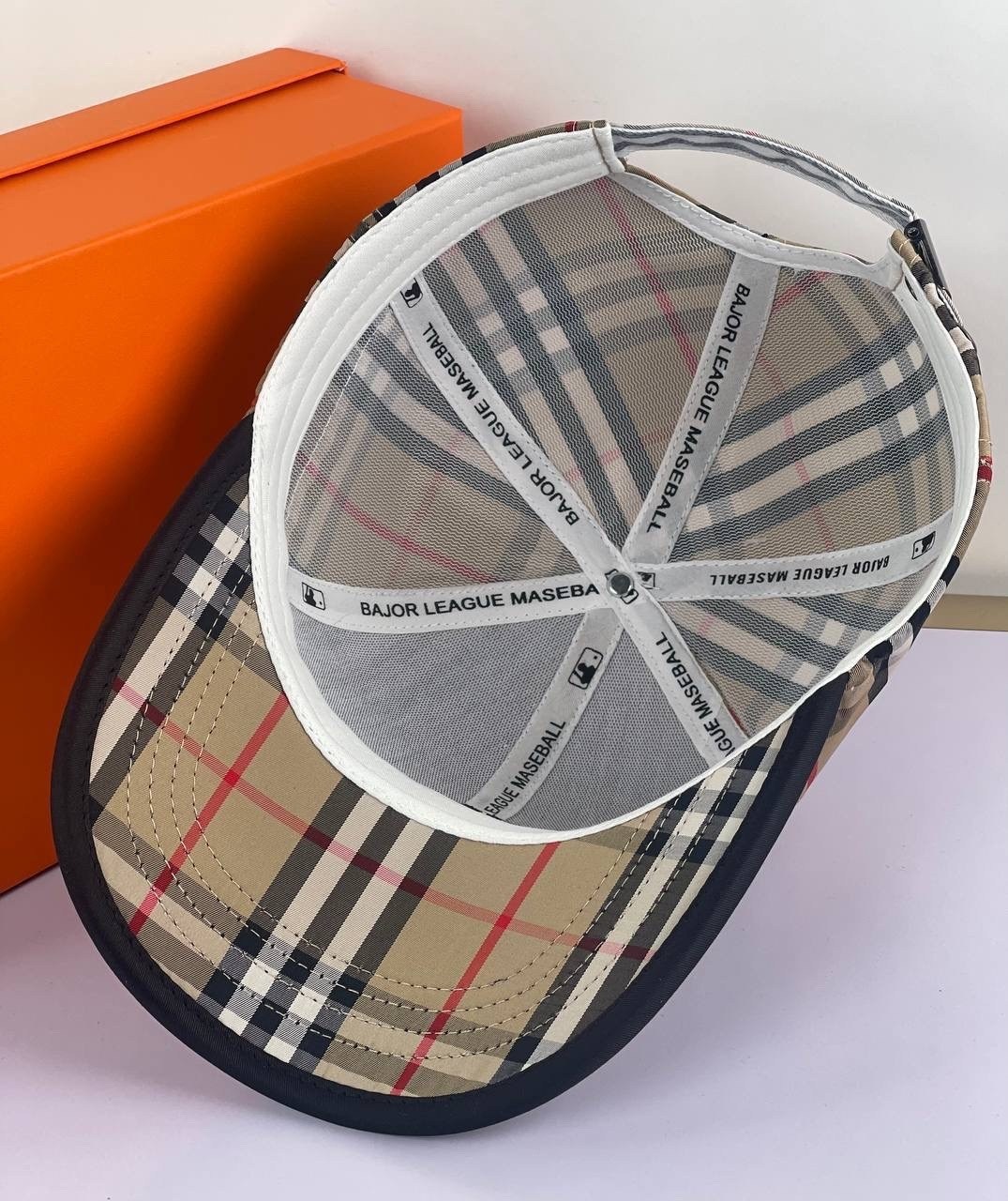 бейсболка burberry,кепка burberry,бейсболка burberry бежевый,кепка burberry женская,кепка барбери