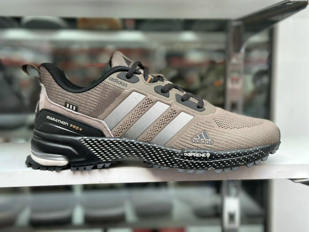 кроссовки мужские adidas,кроссовки adidas,кроссовки adidas marathon,климакул адидас 2005 кроссовки,адидас марафон кроссовки вьетнам