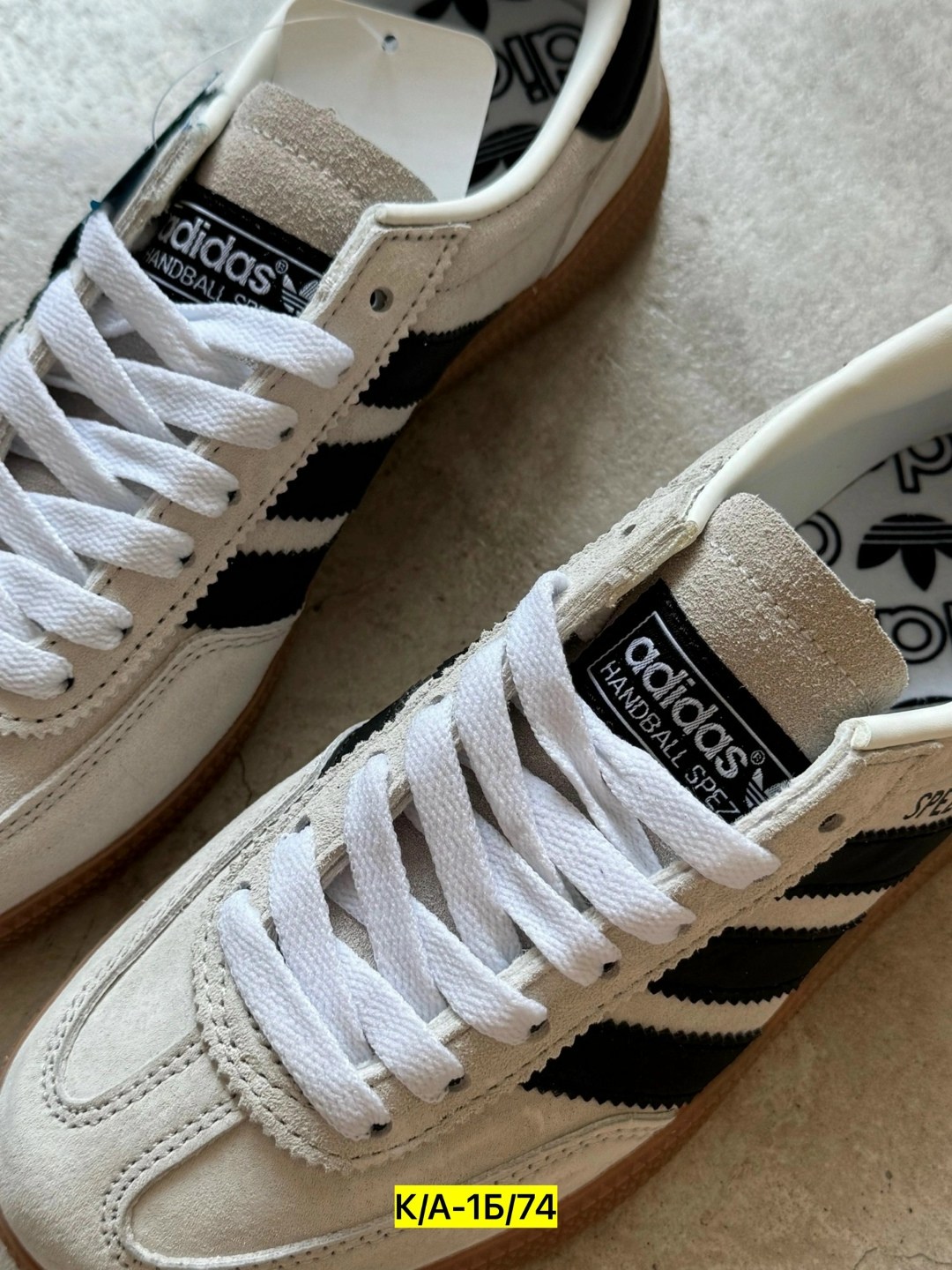 ,кроссовки adidas,кеды adidas spezial,кроссовки замша,кроссовки adidas spezial