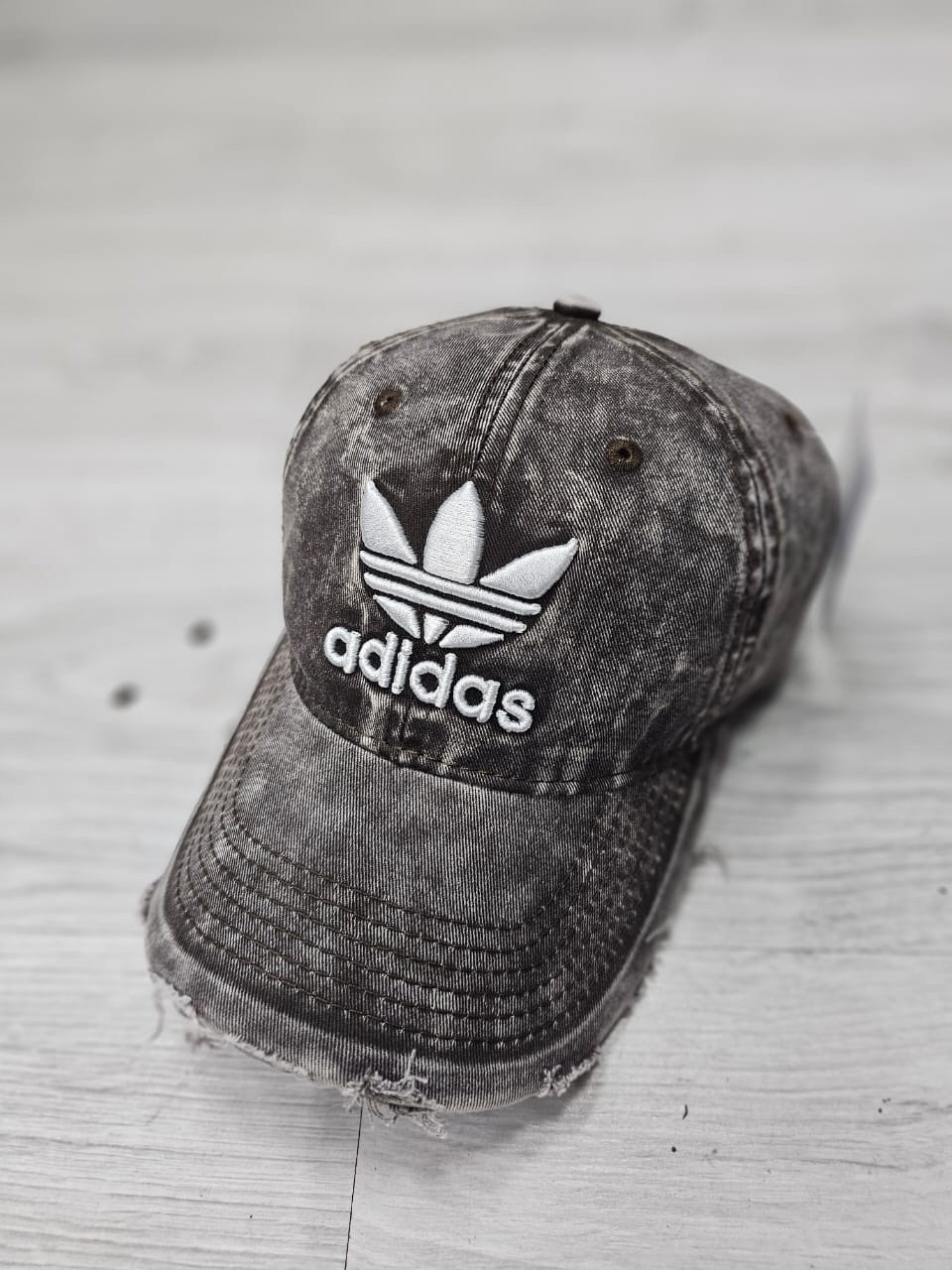 adidas original,бейсболка адидас джинсовая,бейсболка adidas,adidas originals adidas,бейсболка адидас
