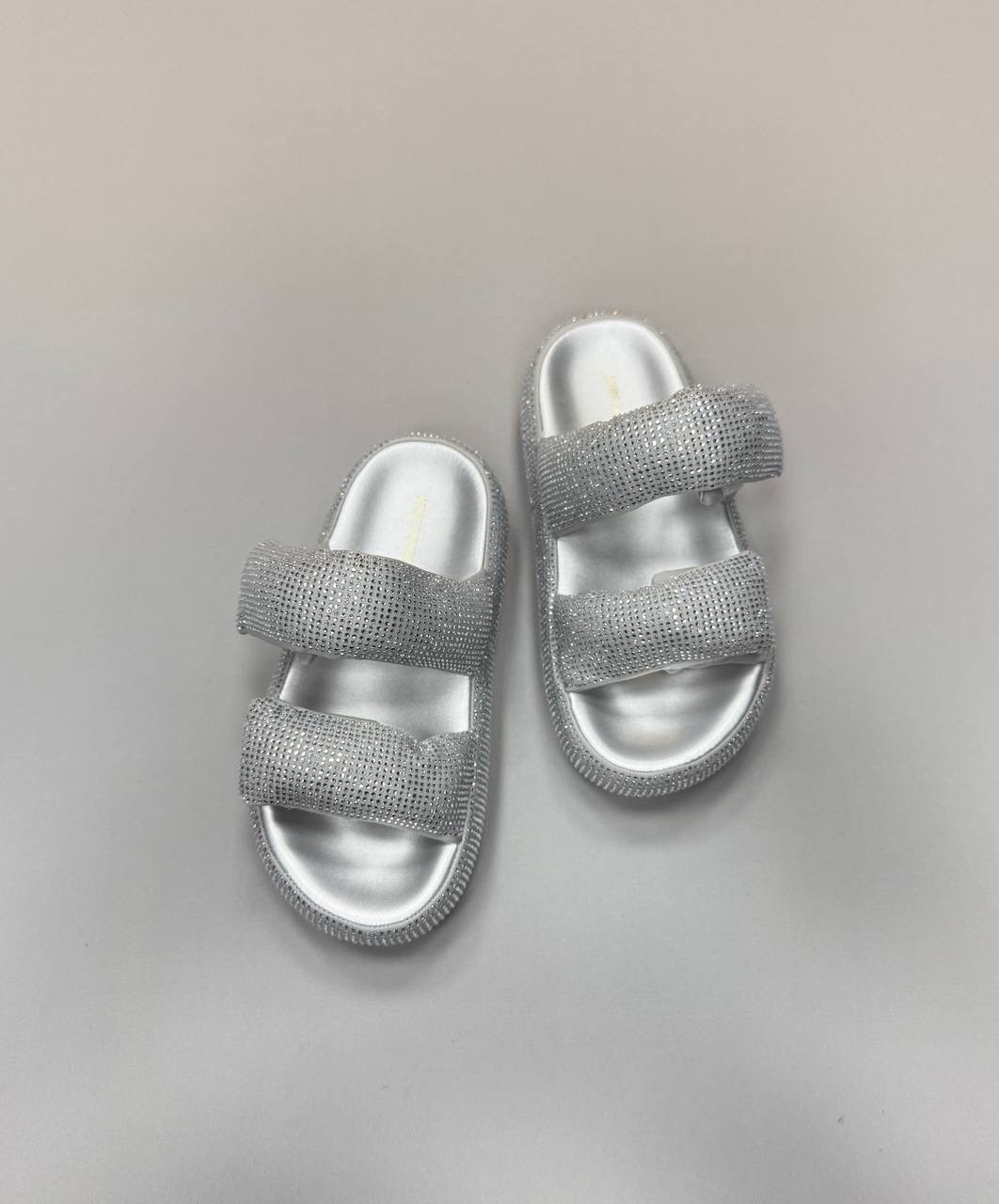 женские шлепанцы,,шлепки женские,шлепки зара женские,шлепанцы со стразами