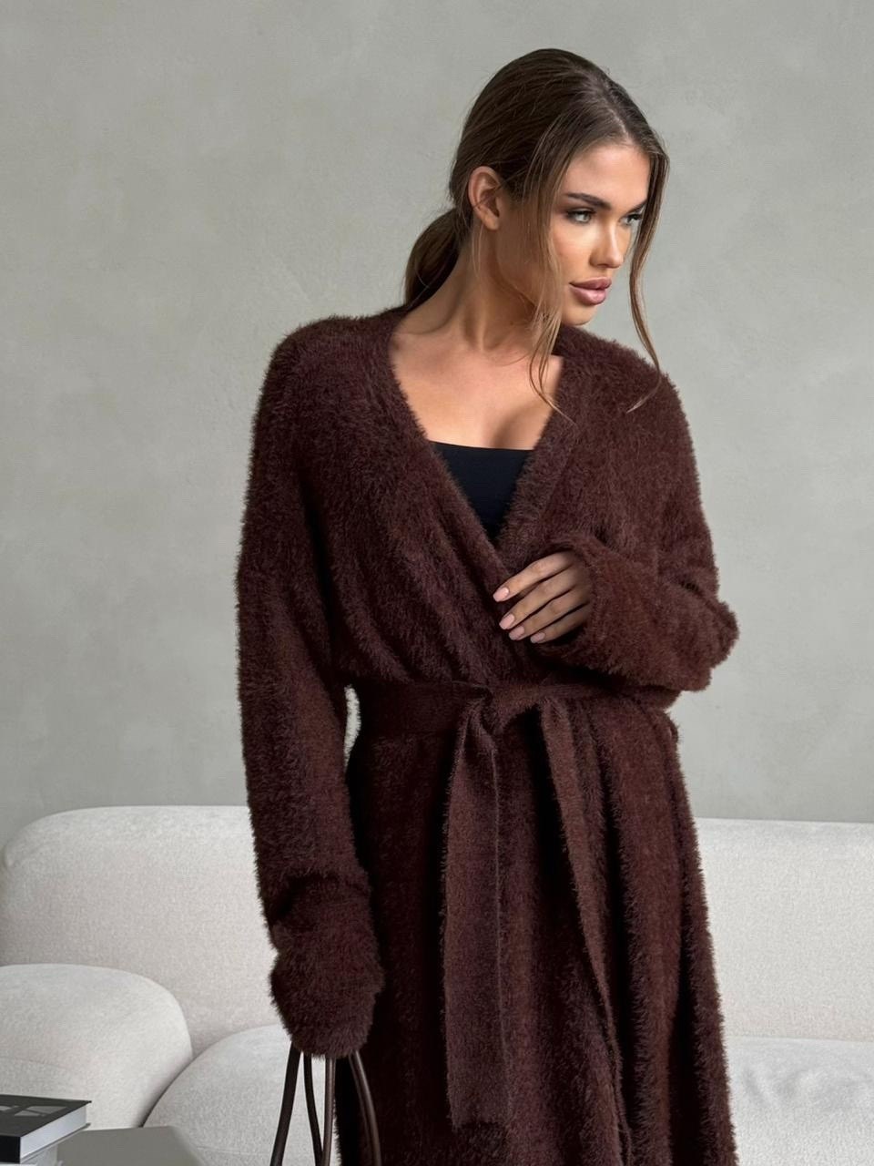 коричневый кардиган,стильные кардиганы,вязаные кардиганы,кардиган шоколадного цвета,длинный кардиган