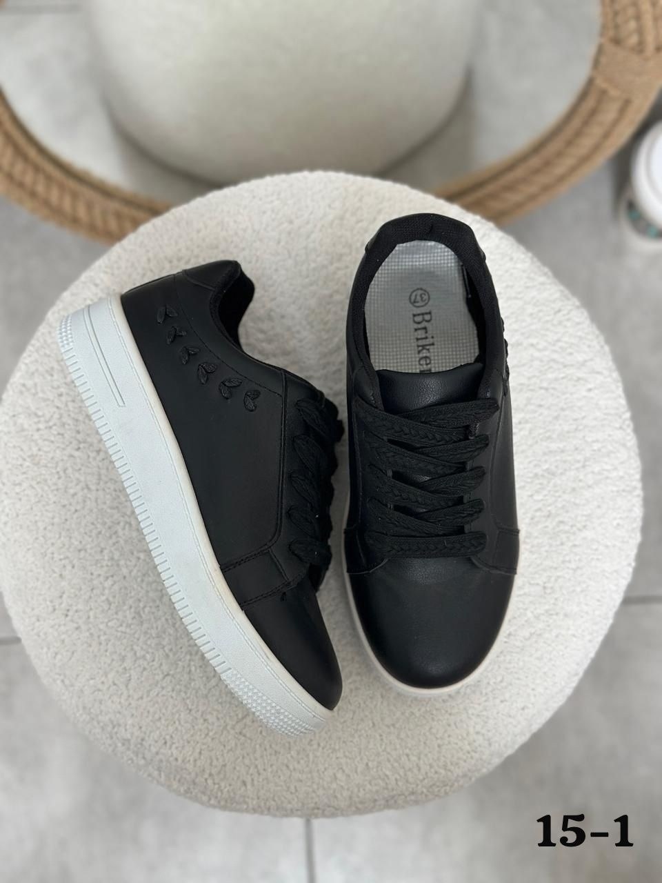 ,кроссовки женскиe,женские белые кроссовки,женские кеды,белые женские кеды