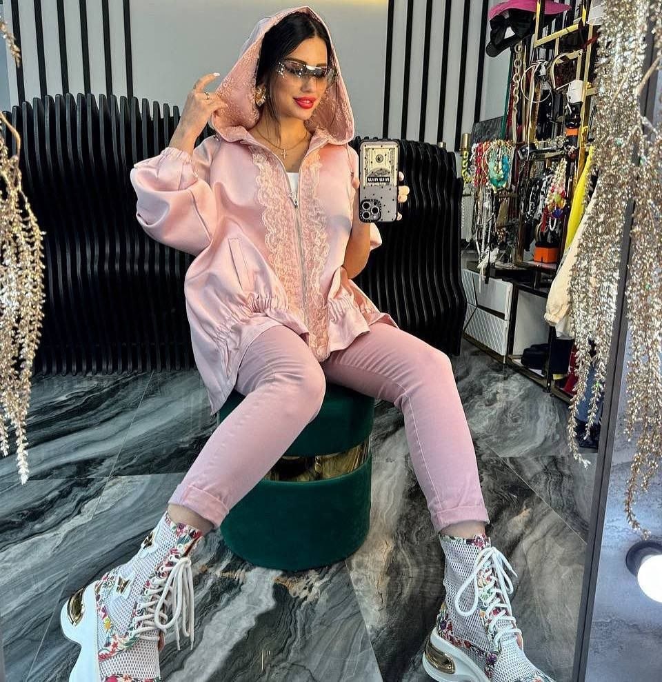 стильные костюмы,костюм спортивный женский,куртка женская,розовые костюмы