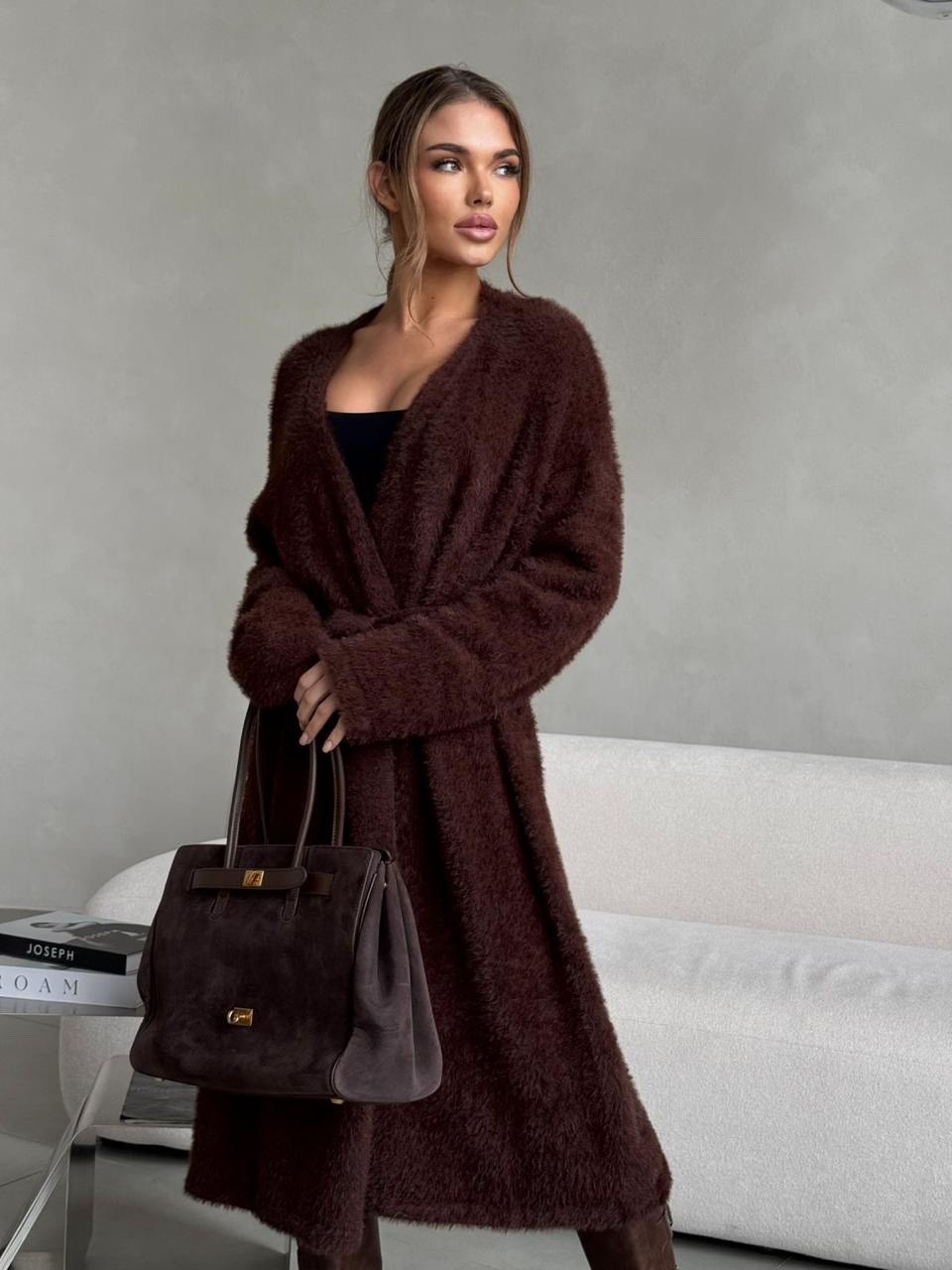 коричневый кардиган,стильные кардиганы,вязаные кардиганы,кардиган шоколадного цвета,длинный кардиган