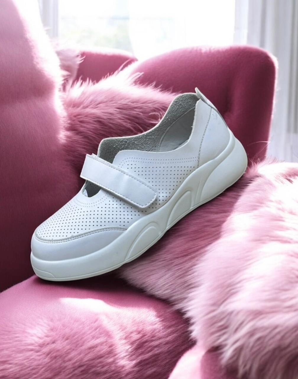 ,женская ,женские ортопедические кроссовки,медицинская ,ортопедические кроссовки