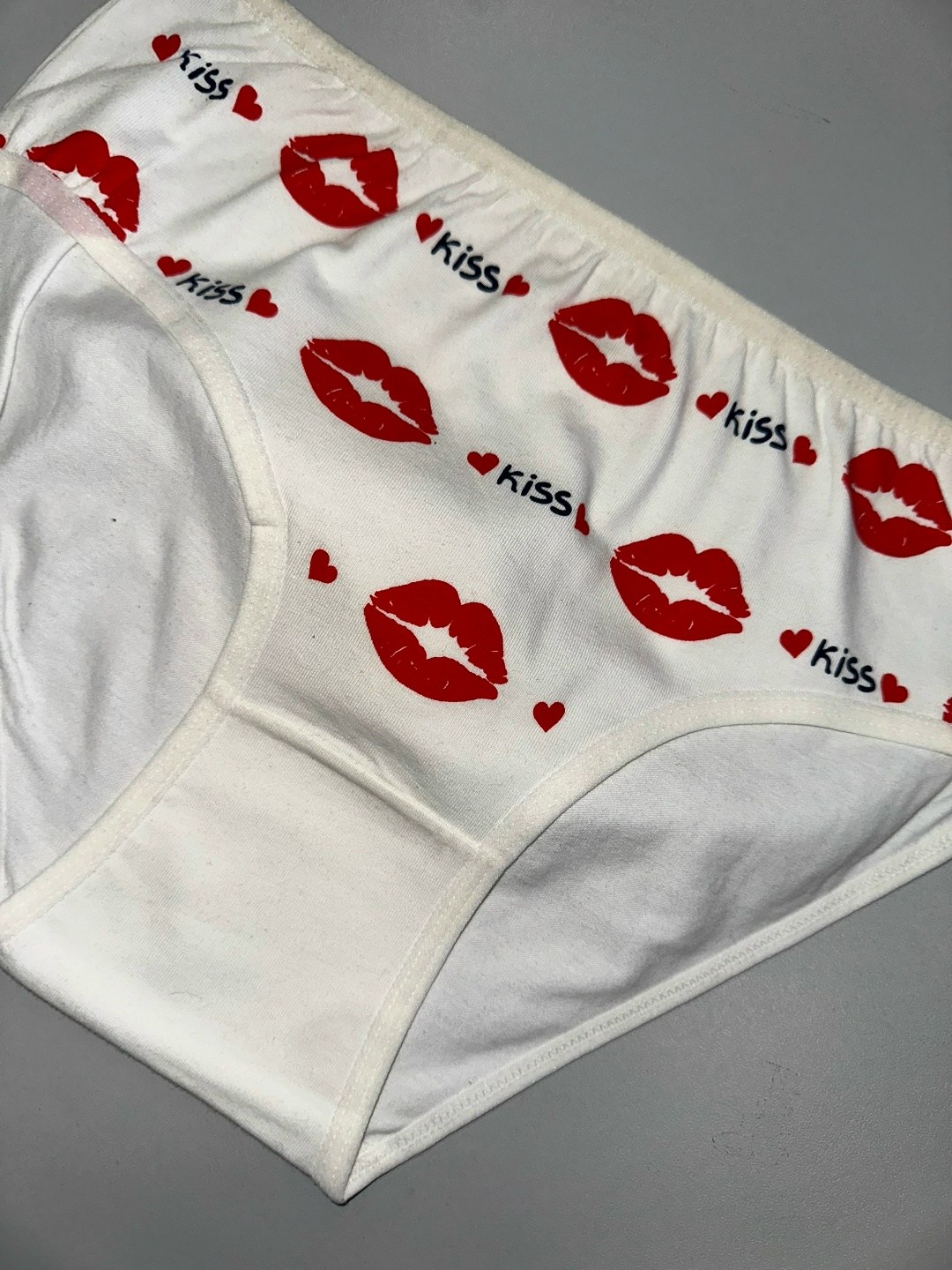 женские трусы kiss,kiss me трусы женские,женские трусики с надписями,женская трусы,женские хлопковые трусы