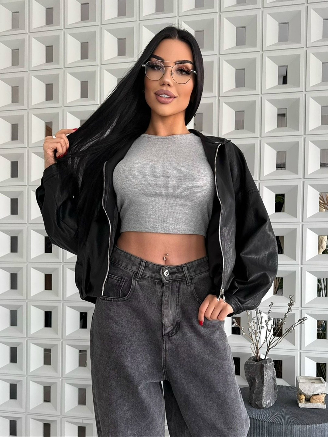 куртка стильная,куртка бомбер,повседневная куртка,куртка,легкая куртка