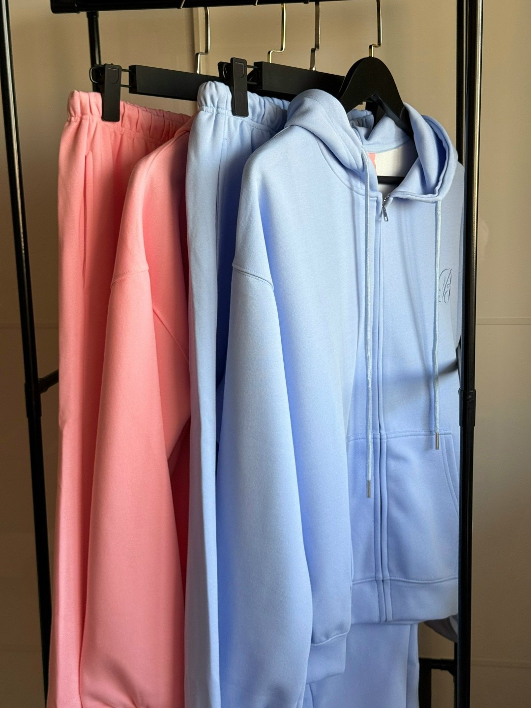 костюм спортивный женский,спортивный костюм,спортивный костюм спортивные костюмы,костюм женские спортивные костюмы,костюмы голубые