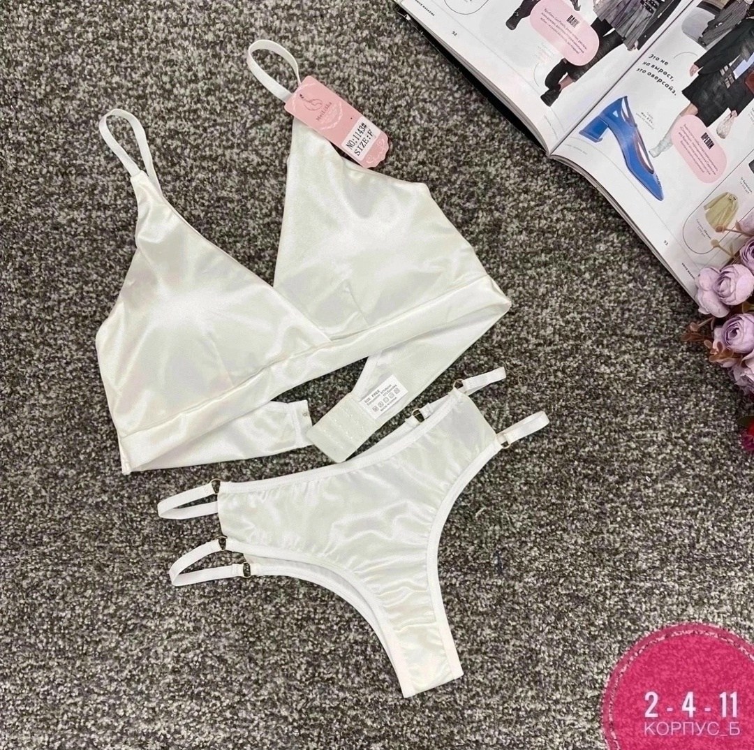 комплект женского нижнего белья,комплект женского белья,нижнего белья комплект,комплект нижнего белья атласный,комплекты белье