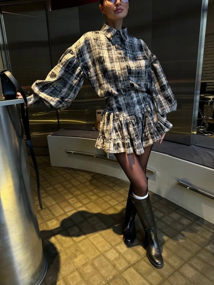 костюм юбка и рубашка,костюм женский с юбкой,женский костюм с юбкой и рубашкой,костюм рубашка и юбка в клетку,платья в клетку