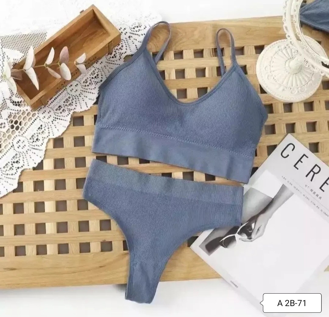 комплект нижнего белье бесшовный,комплект женского нижнего белья,комплект нижнего белья женский бесшовное,нижнее белье комплект топ трусы женское,комплект нижнего белья