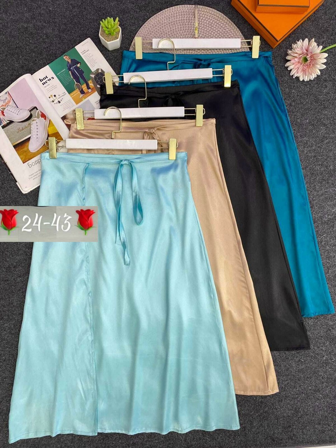 юбка женская,атласная юбка,бежевая юбка,юбка,костюм с юбкой