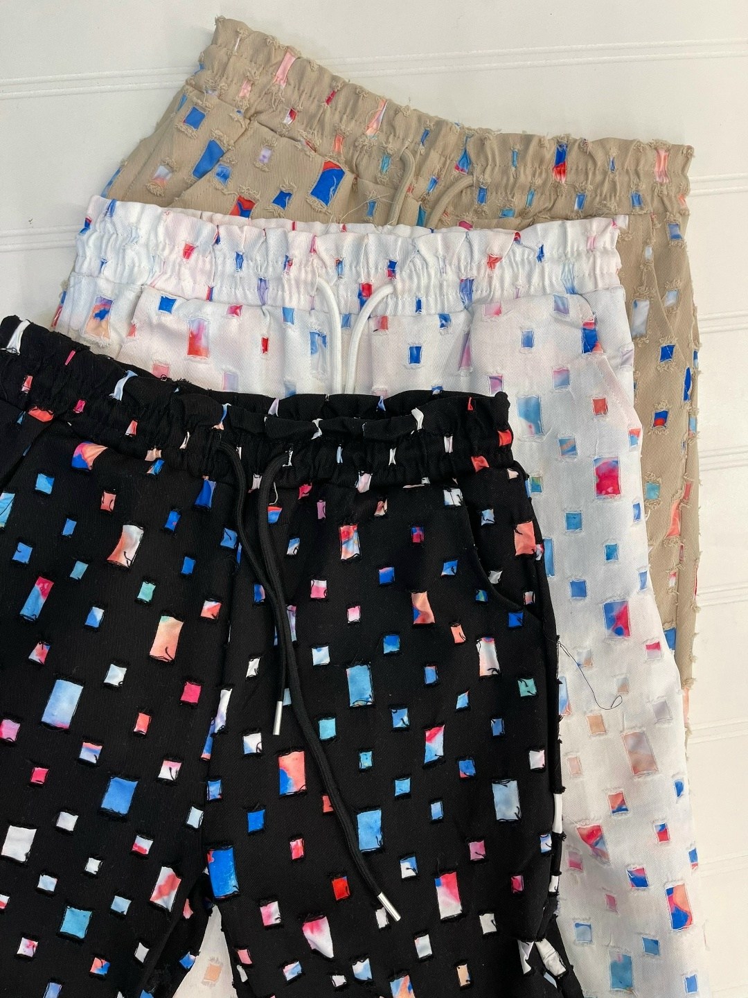 модные брюки,брюки классические,брюки джинсы,свободные брюки,штаны повседневные