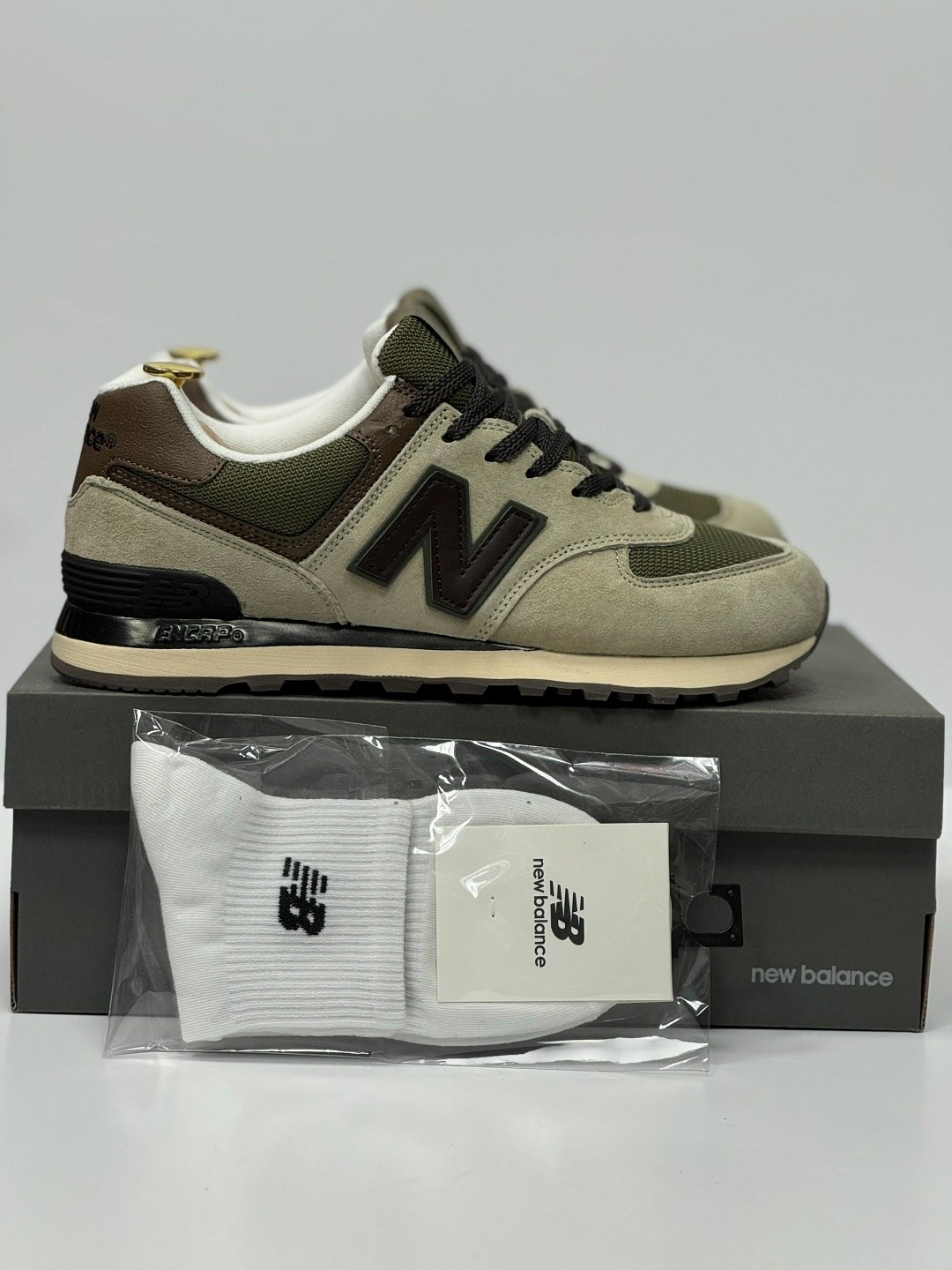 кроссовки new balance 574,кроссовки new balance 574 stone island,new balance 574 зеленые,кроссовки new balance,мужские кроссовки new balance