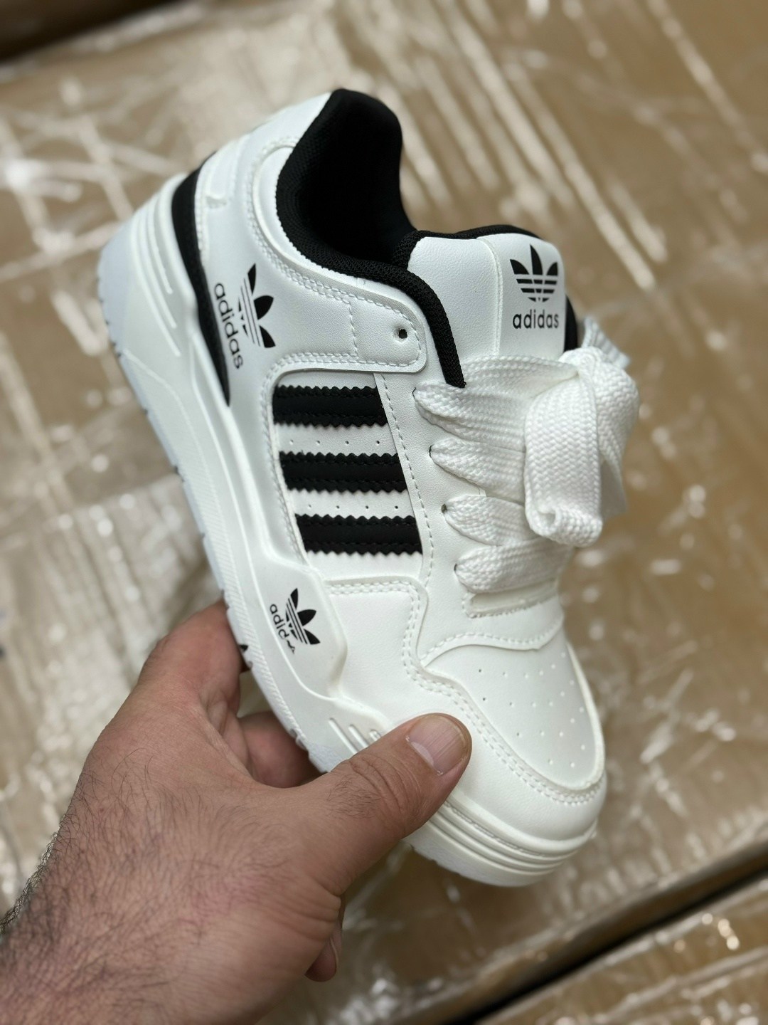 кроссовки adidas,кроссовки мужские adidas,кроссовки adidas женские,кроссовки adidas forum refined white,кроссовки adidas adidas