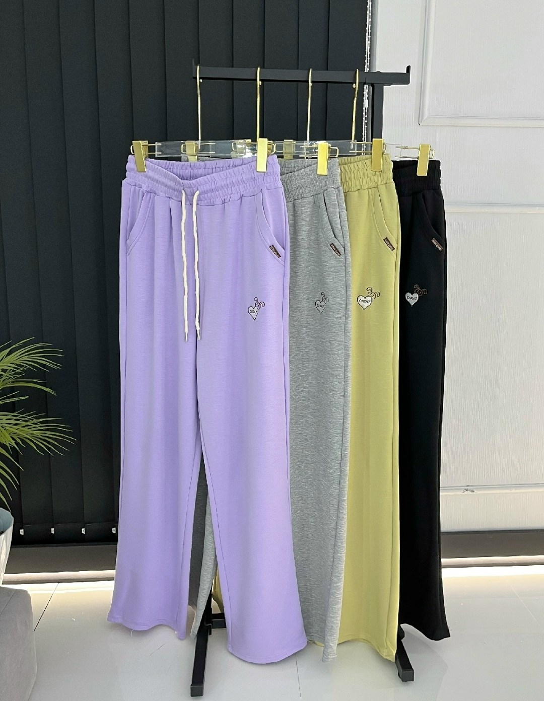 спортивные штаны женские,спортивные штаны,женские спортивные брюки,брюки свободные,спортивный брюки