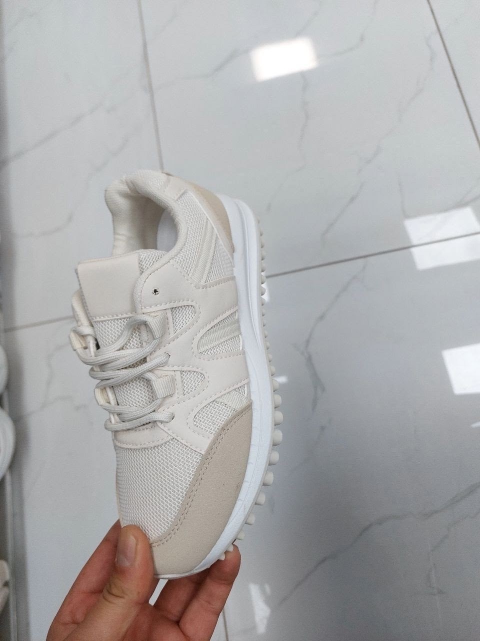 кроссовки женскиe,кроссовки,кроссовки для женщин,кроссовки женские бежевые,женские повседневные кроссовки