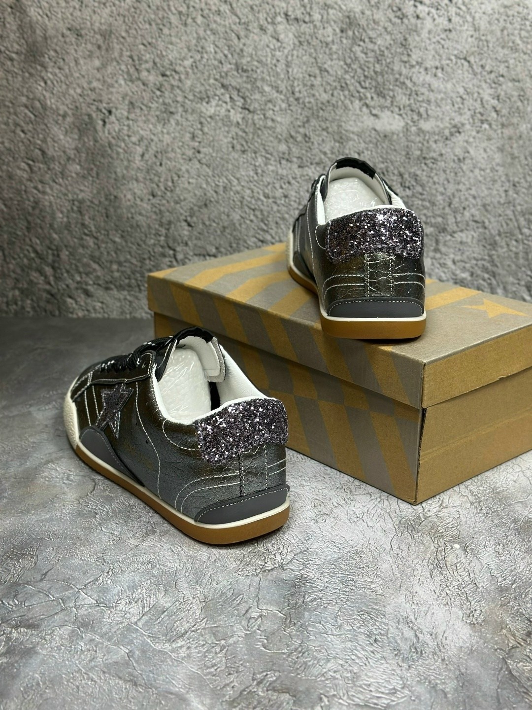 кроссовки golden goose,,кеды golden goose женские,кеды golden goose,кеды голден гус женские