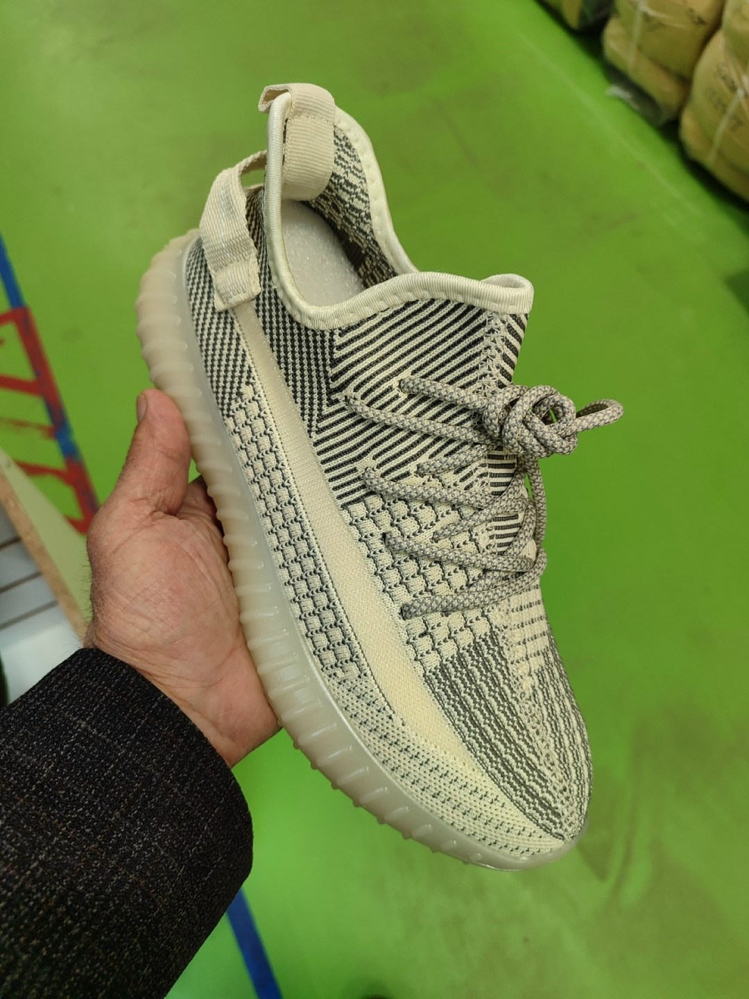 ,кроссовки мужские yeezy boost 350,изики кроссовки,кроссовки изи,кроссовки летни