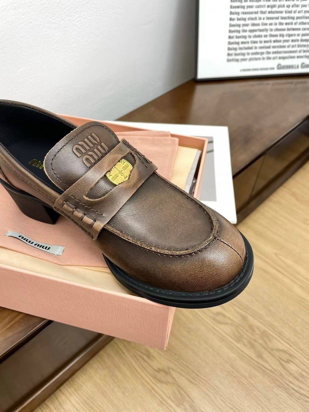 ,лоферы женские,лоферы селин,женская ,лоферы miu miu